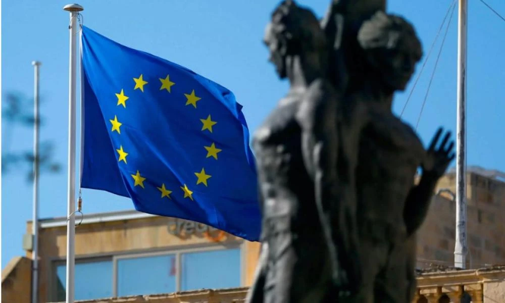 Κομισιόν: Σήμερα αποφασίζει την λήξη της ενισχυμένης εποπτείας για την ελληνική οικονομία